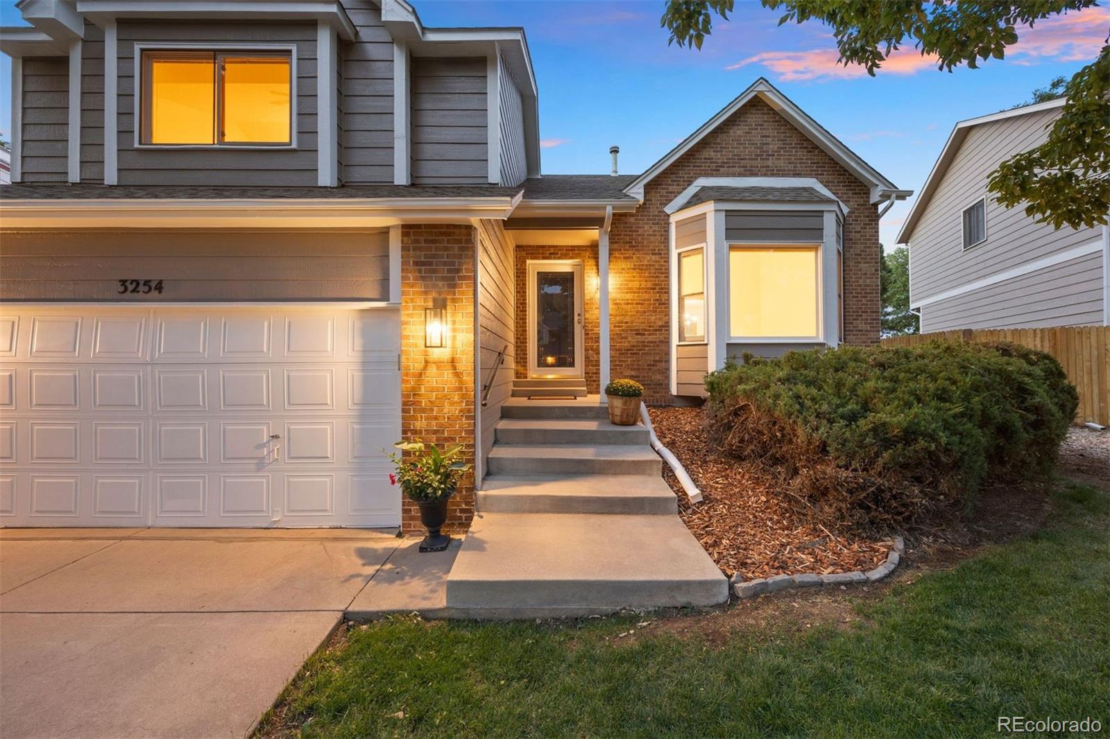 3254 S Espana Cir, Aurora, CO 80013 photo