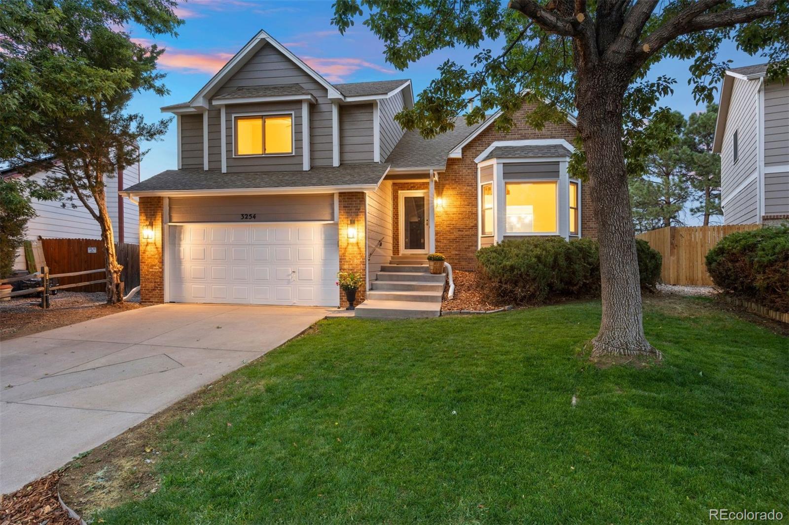 3254 S Espana Cir, Aurora, CO 80013 photo