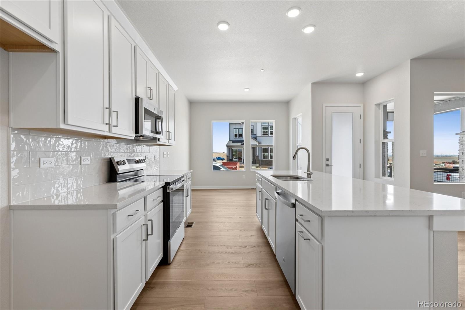 2452 W 162 Ave, Broomfield, CO 80023 photo