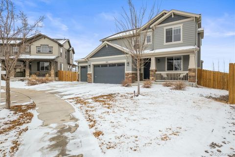 Single Family Residence in Commerce City CO 11631 Mobile Court.jpg
