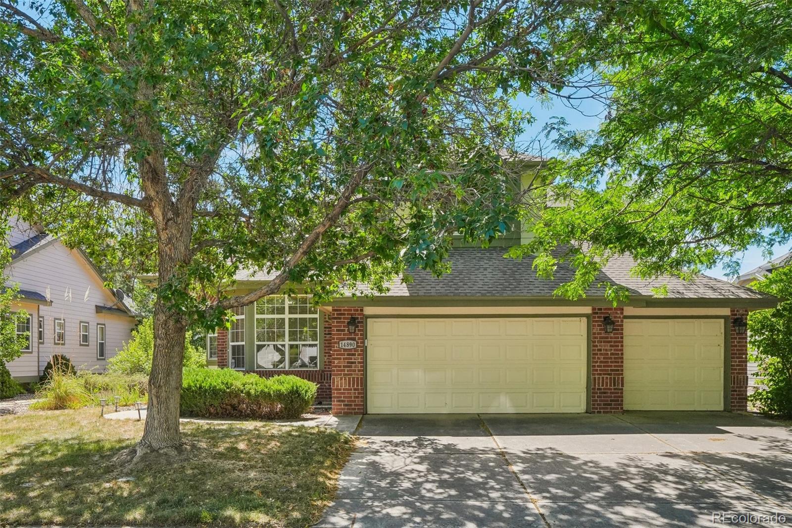 14890 Maplewood Dr, Centennial, CO 80016