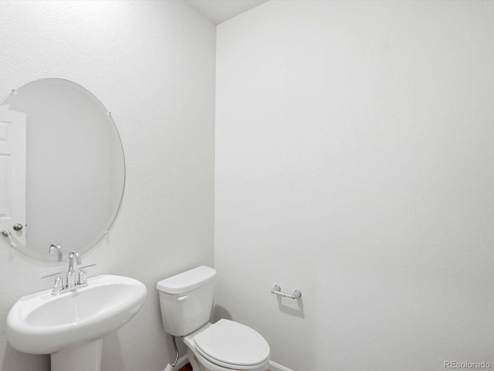6902 Quail Ave, Firestone, CO 80504 photo