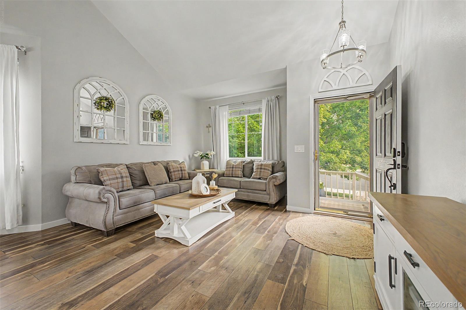 3993 S Shawnee Way, Aurora, CO 80018 photo