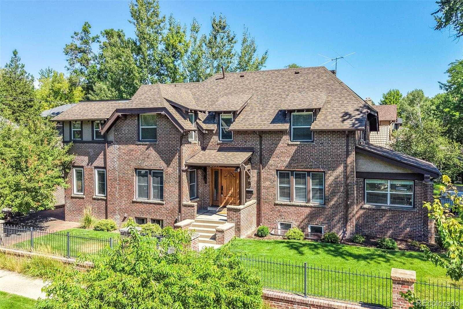 2833 8 Ave, Denver, CO 80206