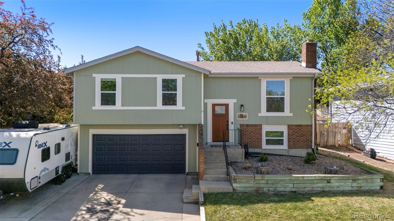 10930 Tennyson Ct, Westminster, CO 80031 photo