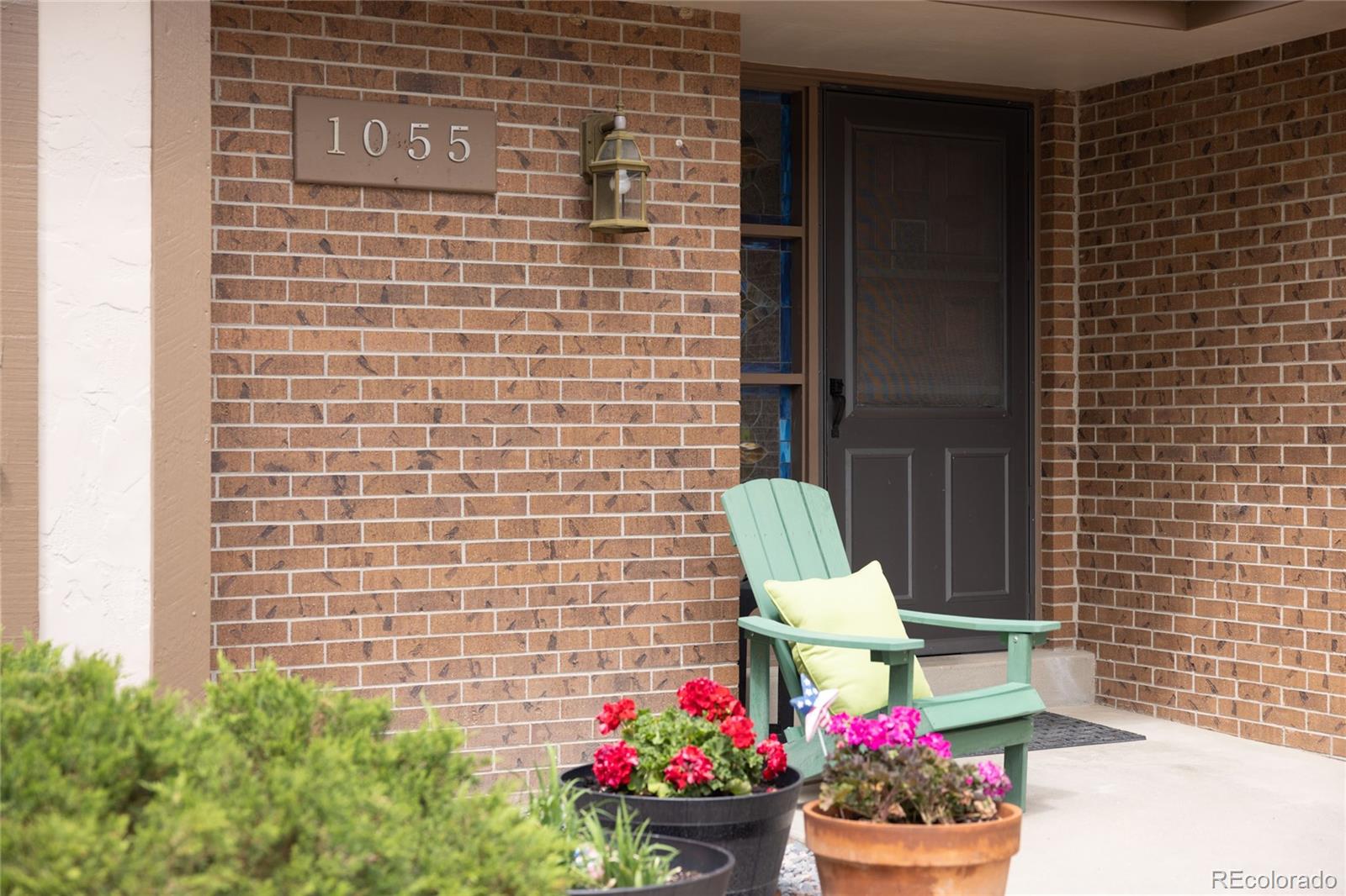 1055 E 16 Ave, Broomfield, CO 80020 photo
