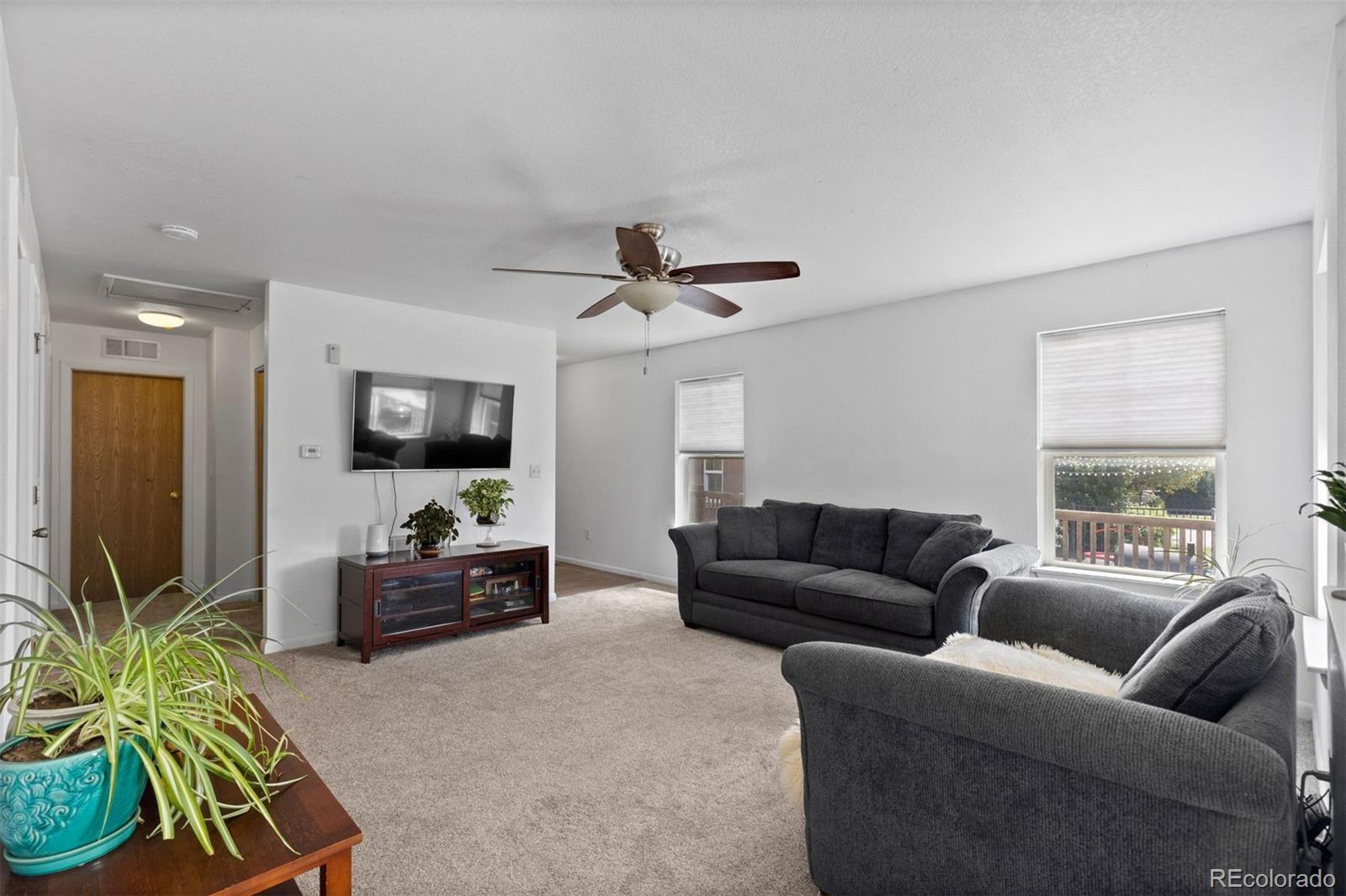 23317 E Saratoga Cir, Aurora, CO 80016 photo