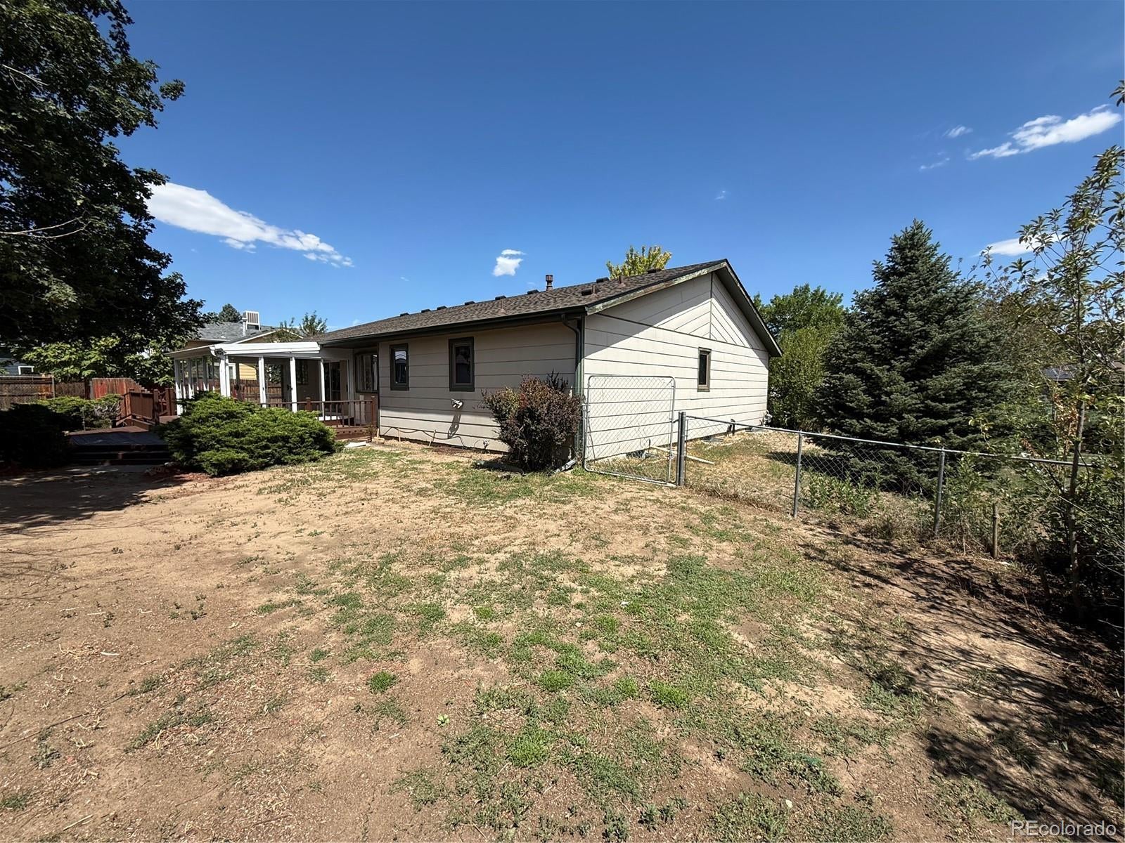 8905 S Brentwood St, Littleton, CO 80128 photo