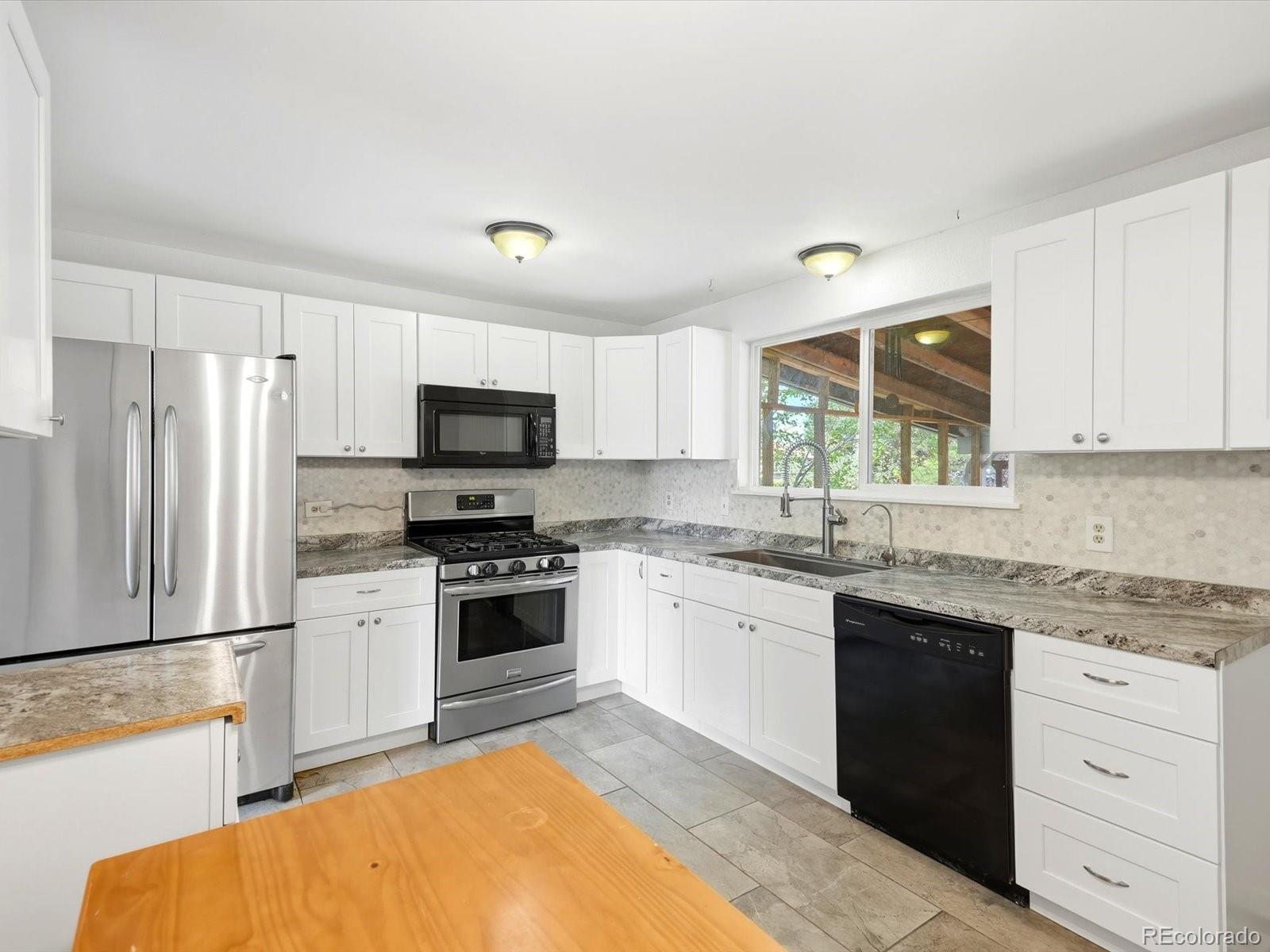 9449 Inca Ct, Denver, CO 80260 photo