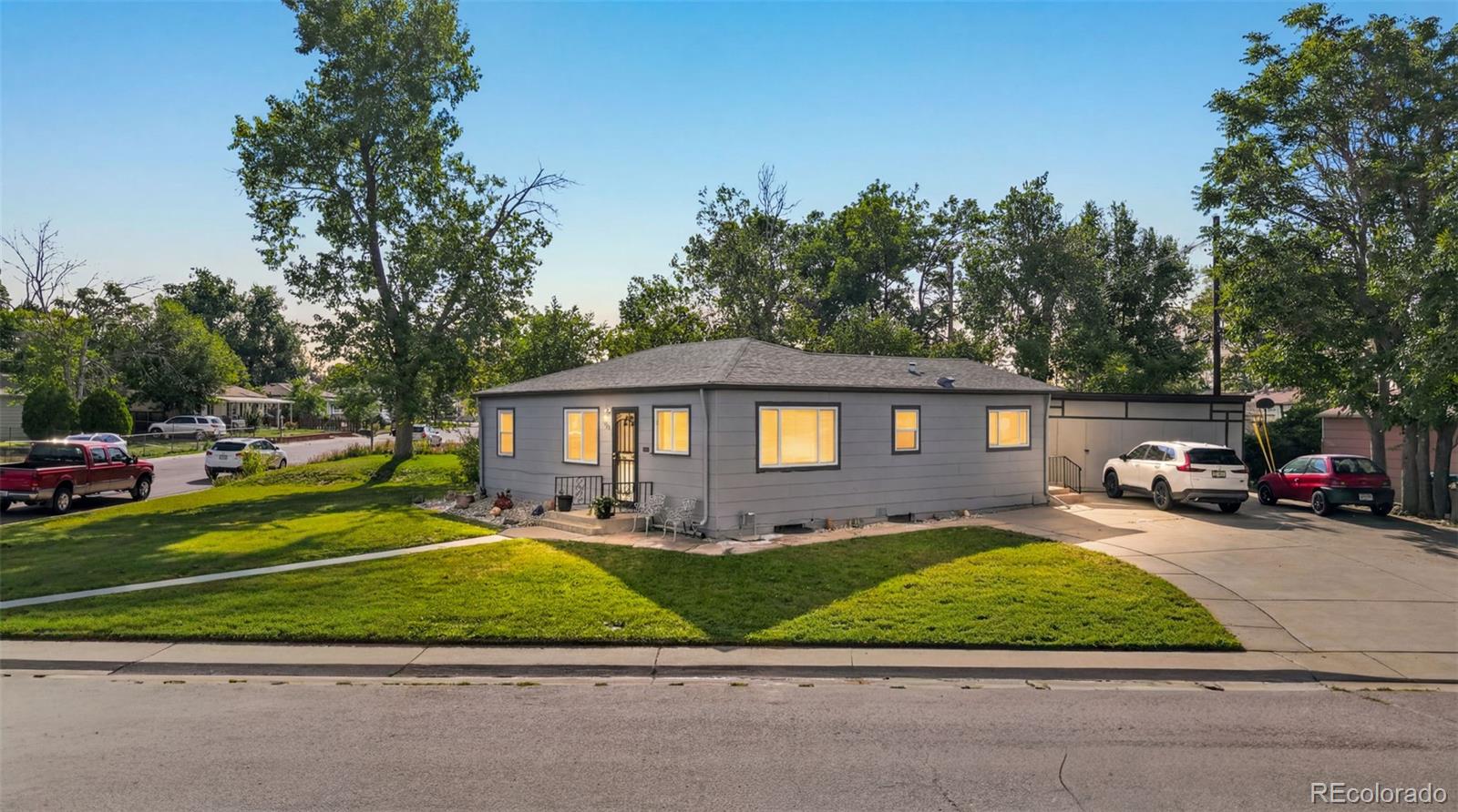 5820 Rose Ln, Commerce City, CO 80022 photo