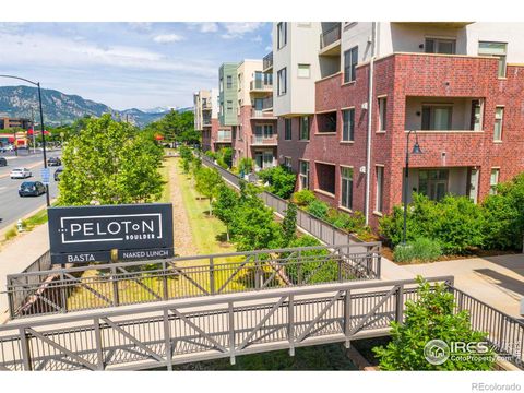 Condominium in Boulder CO 3301 Arapahoe Avenue #216.jpg