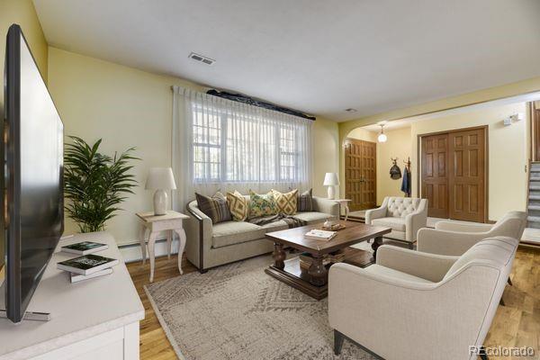 3724 S Poplar St, Denver, CO 80237 photo