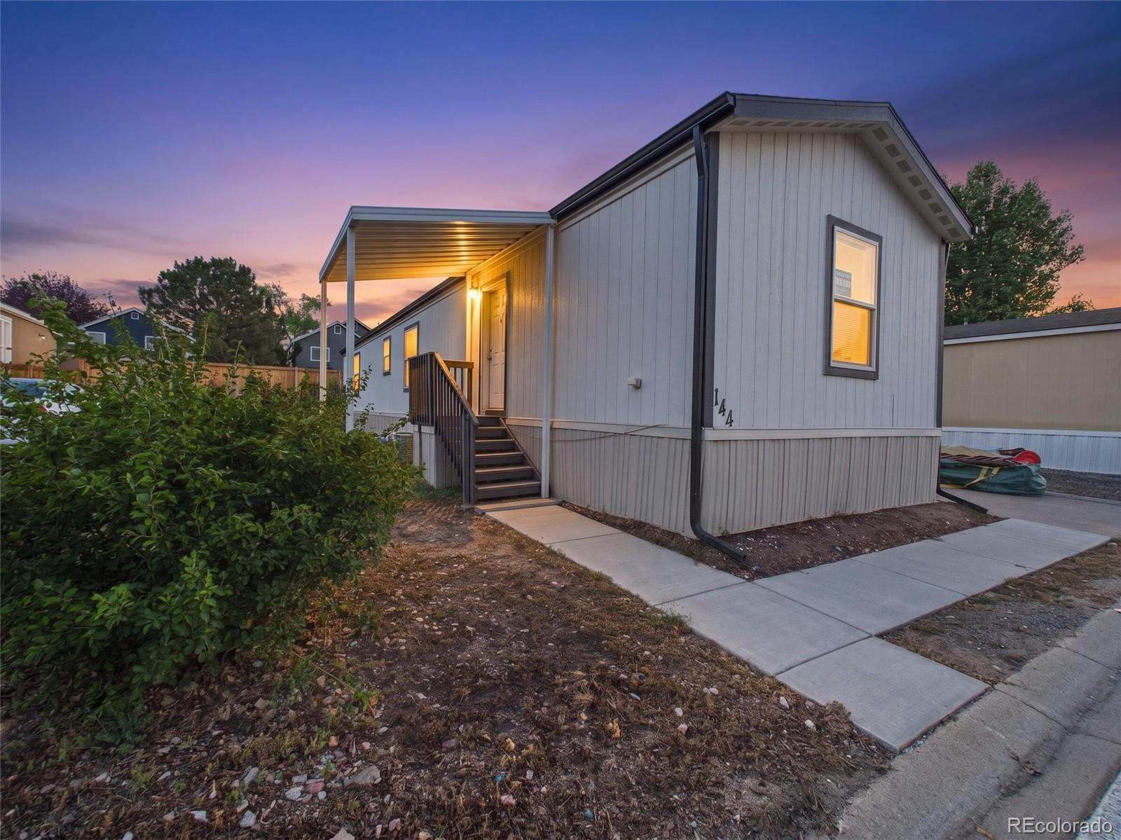 860 132 Ave, Westminster, CO 80234