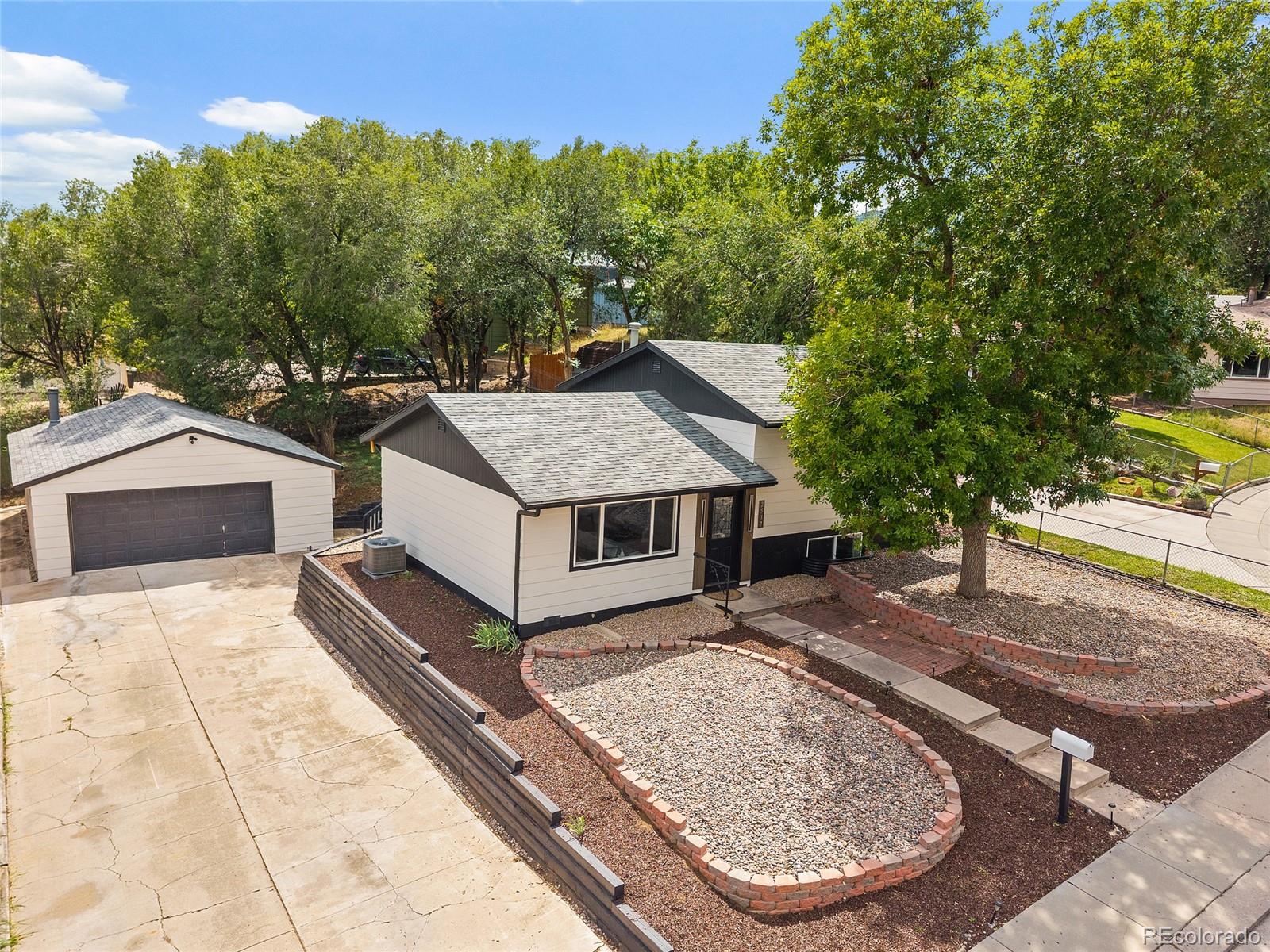 2537 Camelot Ct, Colorado Springs, CO 80904