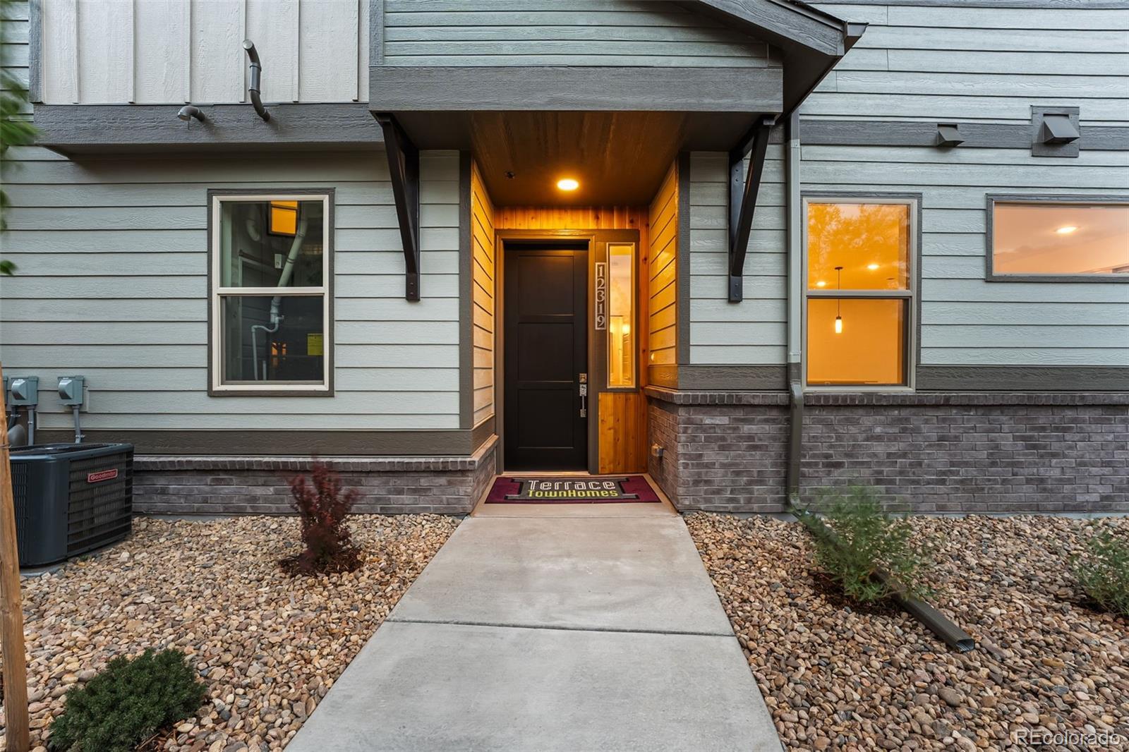 W 58th Ct, Arvada, CO 80004 photo