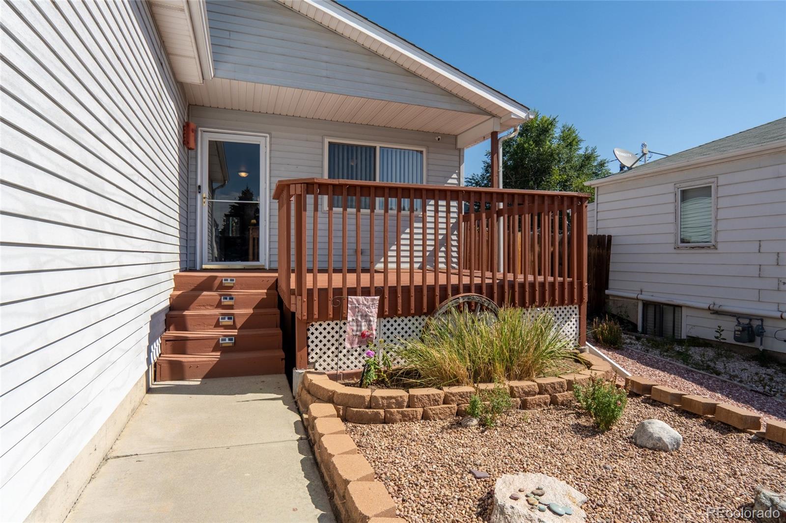 2339 W Hillside Ave, Englewood, CO 80110 photo