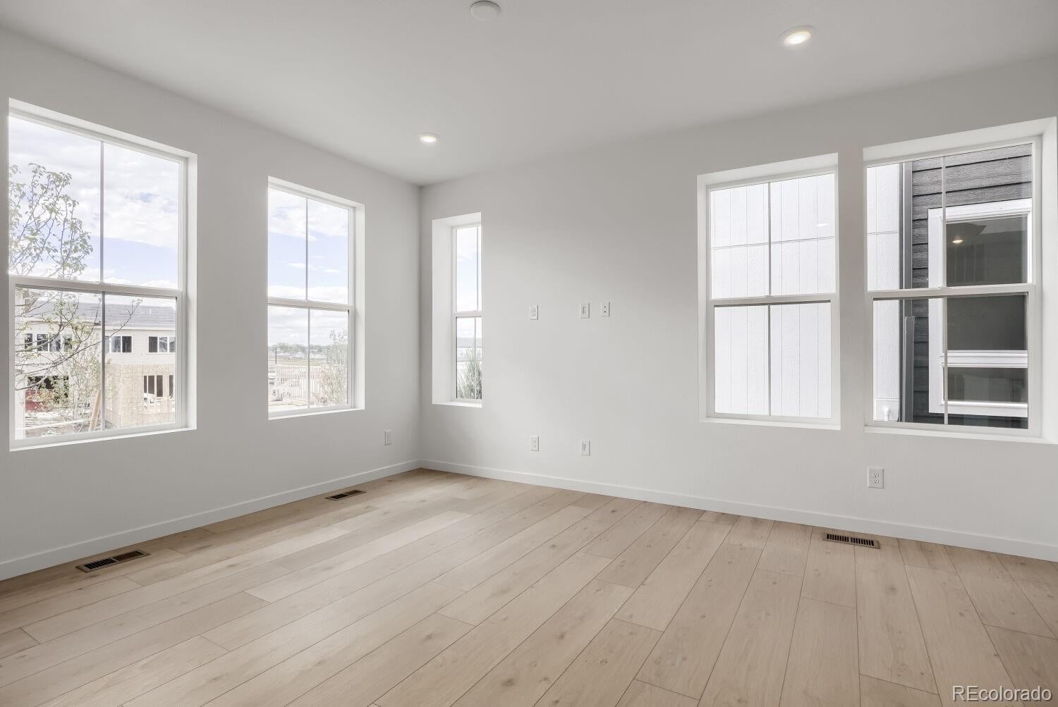 15563 Gilpin Ave, Parker, CO 80134 photo