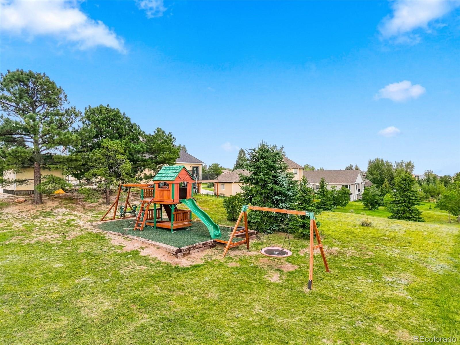 945 Caribou Dr, Monument, CO 80132 photo