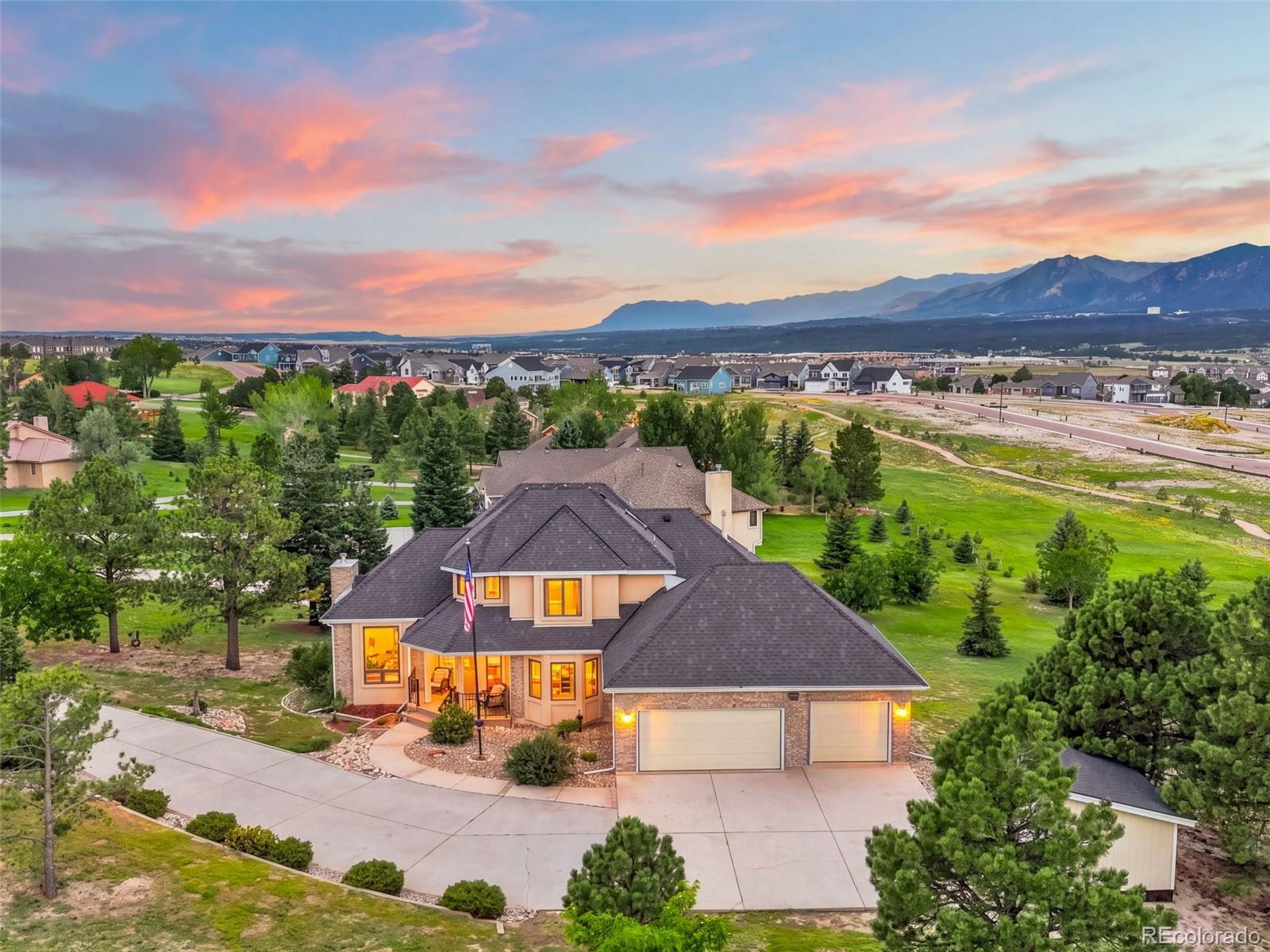 945 Caribou Dr, Monument, CO 80132 photo