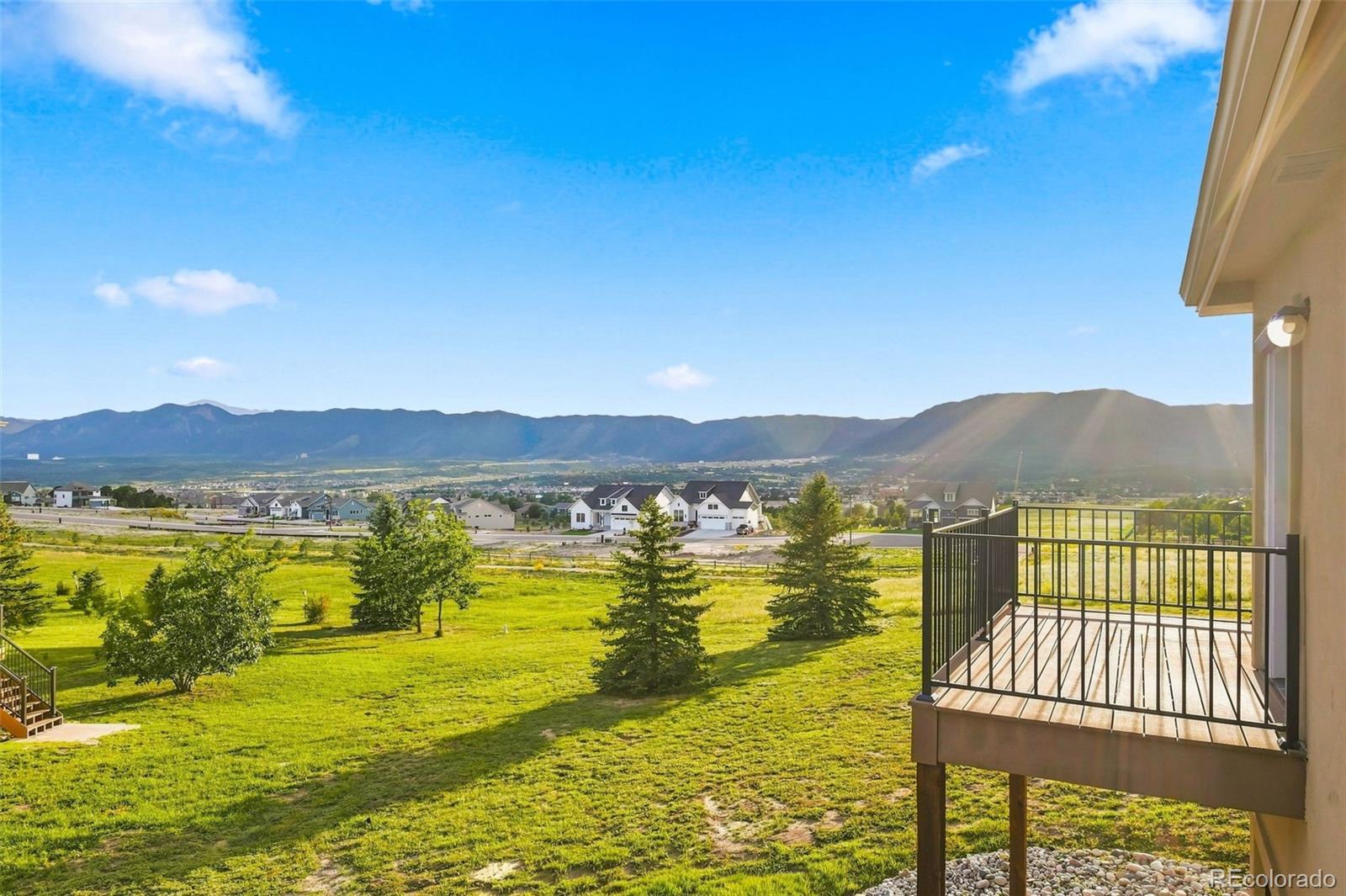 945 Caribou Dr, Monument, CO 80132 photo