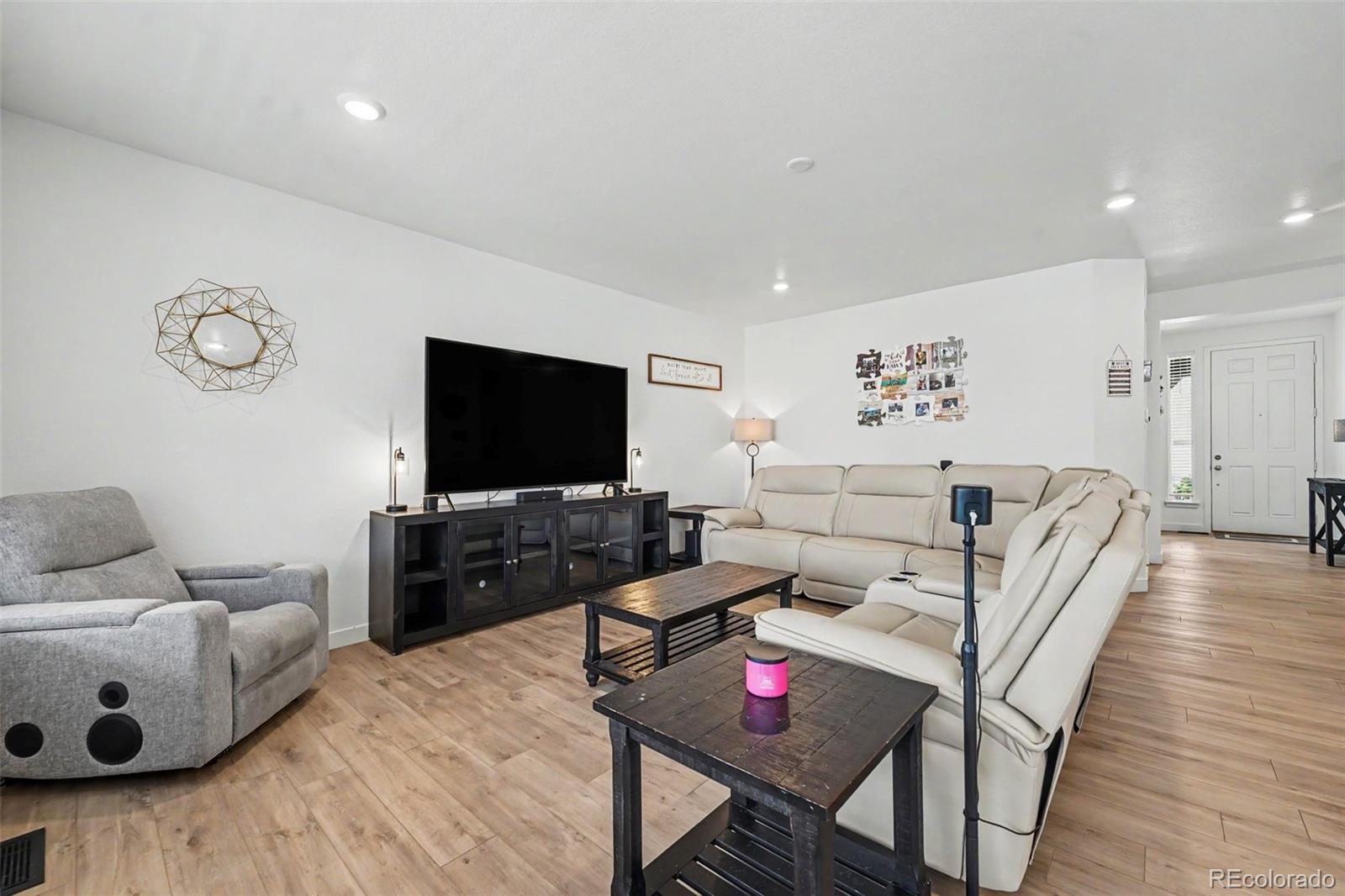 14854 Elm St, Thornton, CO 80602 photo