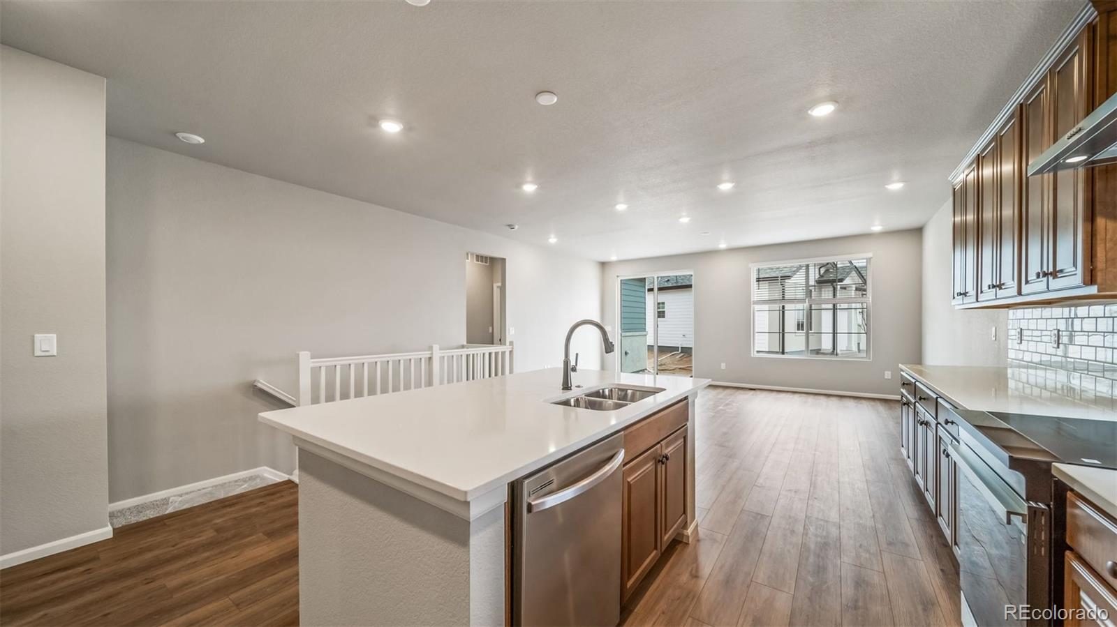 4828 N Sicily Ct, Aurora, CO 80019 photo