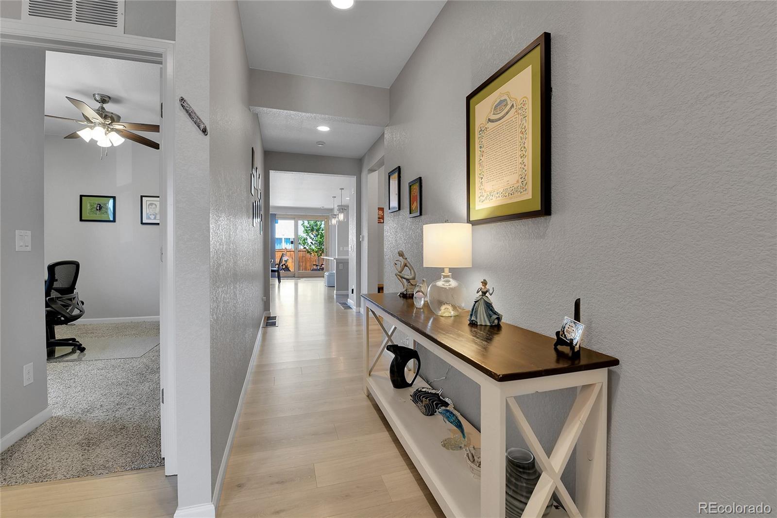 27853 E 8 Ave, Aurora, CO 80018 photo