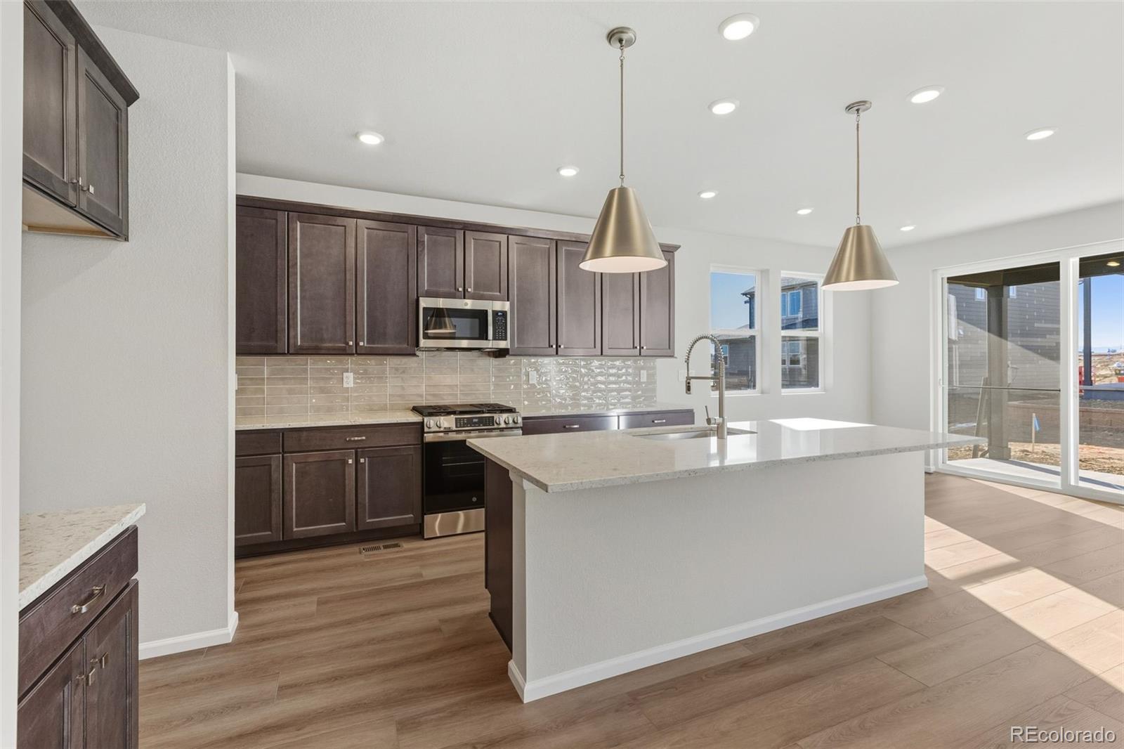 15277 Poplar St, Thornton, CO 80602 photo