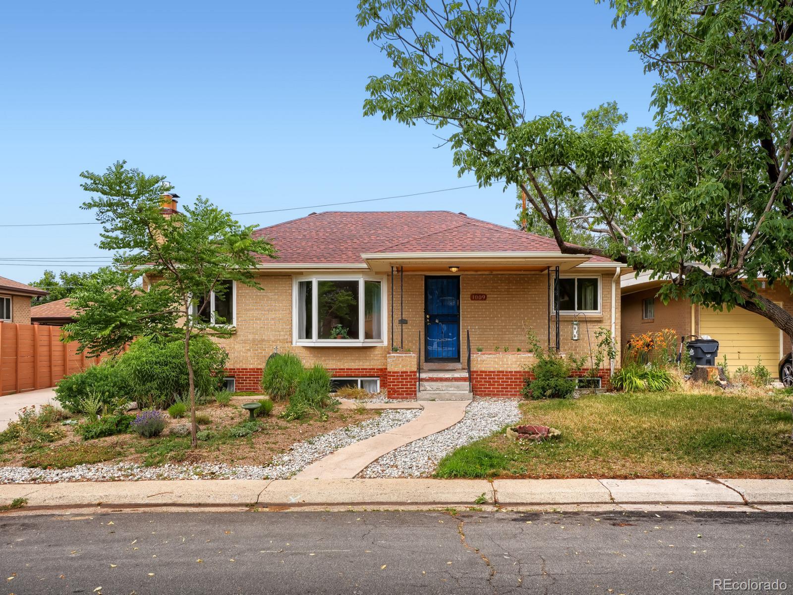 1009 Kenton St, Aurora, CO 80010 photo