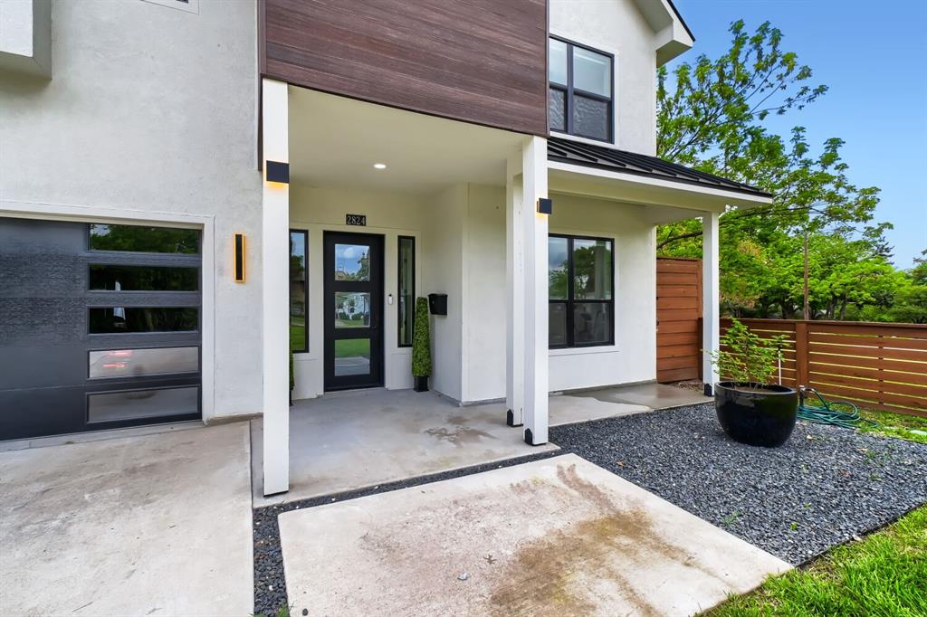 2824 Cain Blvd, Dallas, TX 75211 photo