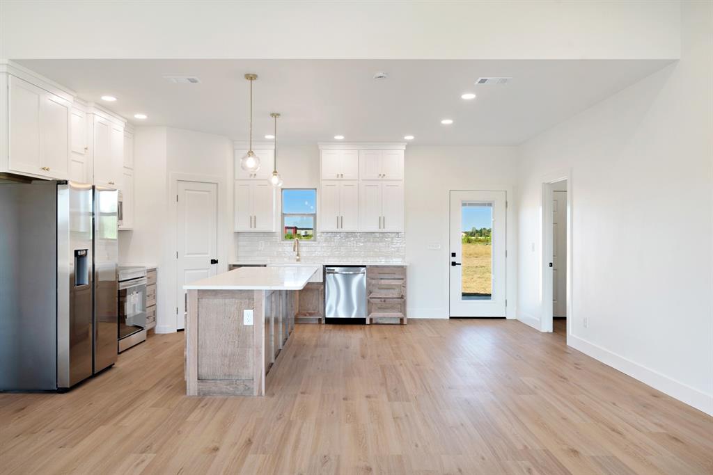 225 Private Road 33083, Sumner, TX 75486 photo