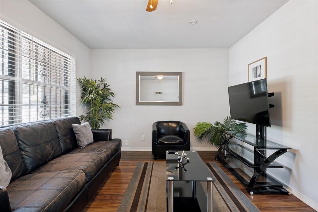 6810 Marla Dr, Dallas, TX 75217 photo