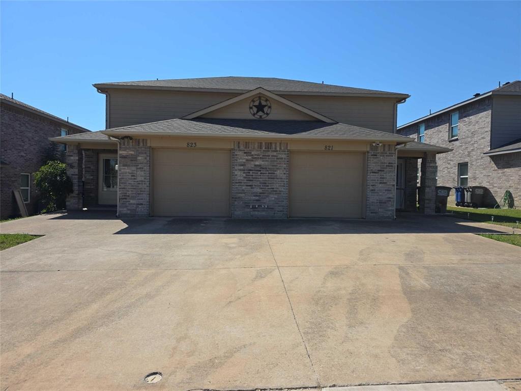 821 823 College Ave, Princeton, TX 75407