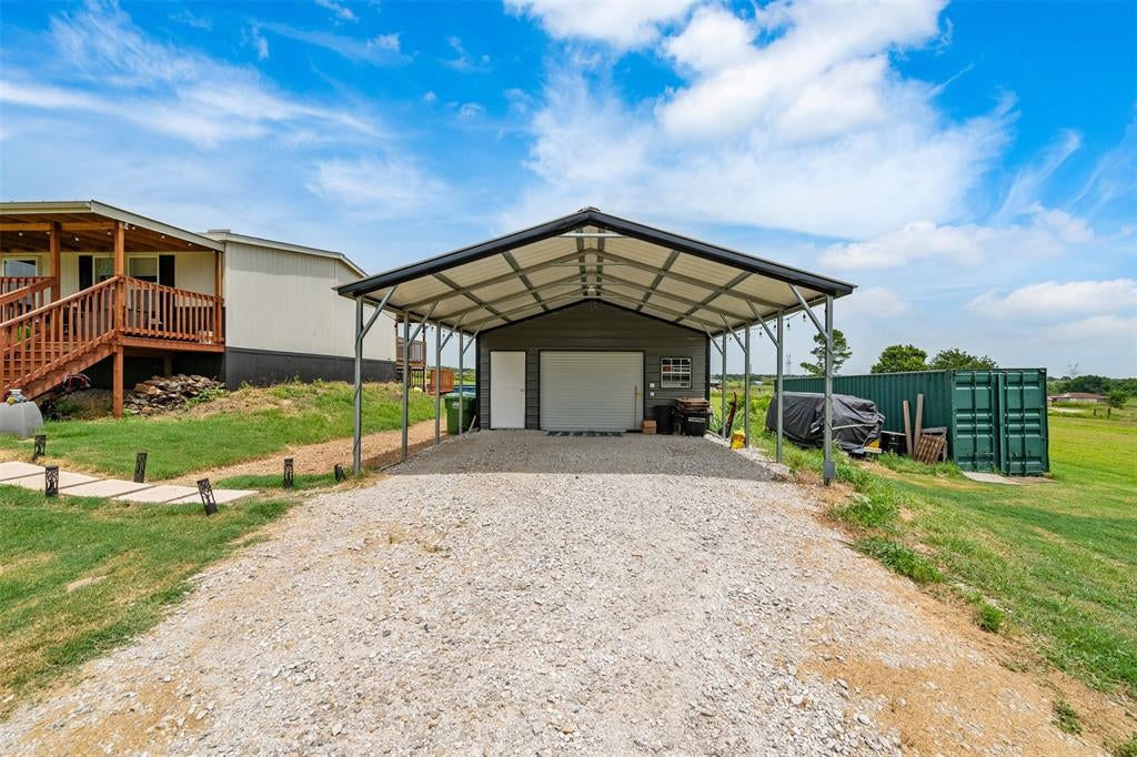 141 Kid Rd, Boyd, TX 76023 photo