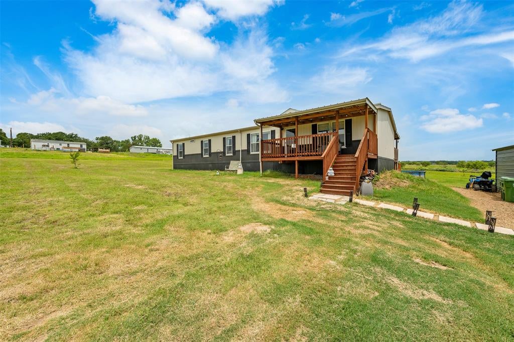 141 Kid Rd, Boyd, TX 76023