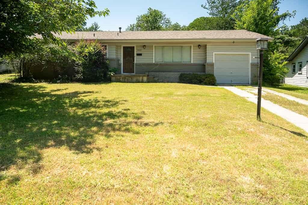 1840 Junius St, Fort Worth, TX 76103