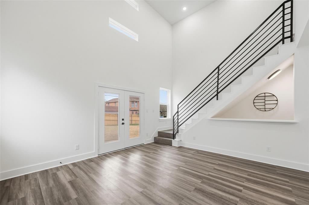 4448 Marcell Ave, Dallas, TX 75211 photo