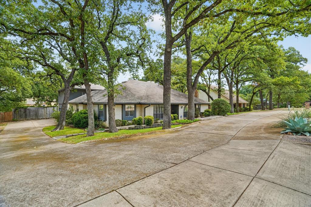 2201 Adams Dr, Arlington, TX 76011 photo