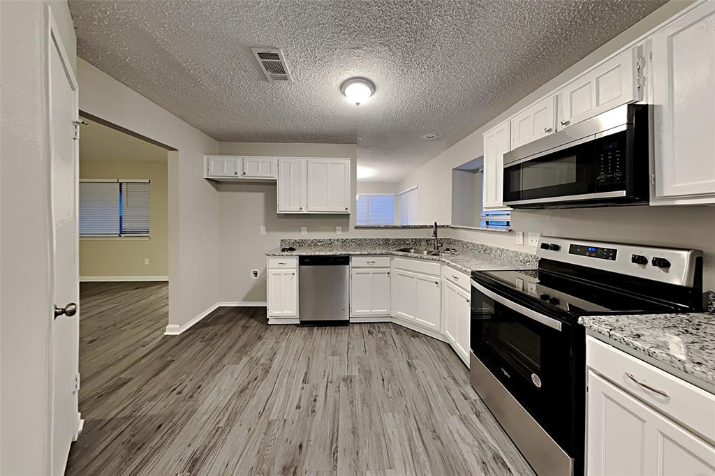 752 Arbor Downs Dr, Plano, TX 75023 photo
