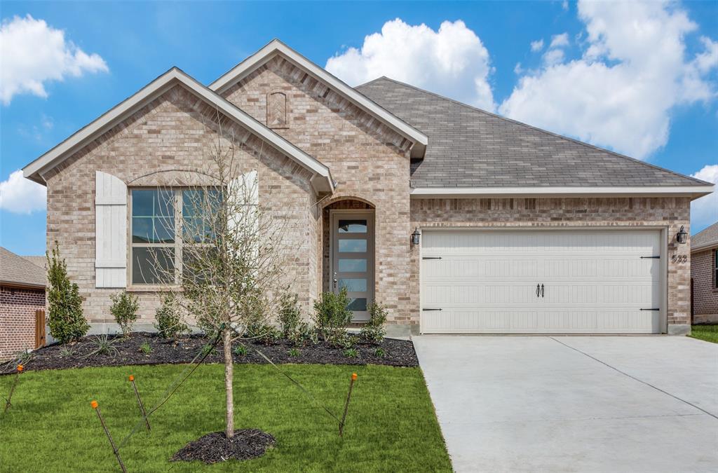 533 Hillcrest Cir, Justin, TX 76247