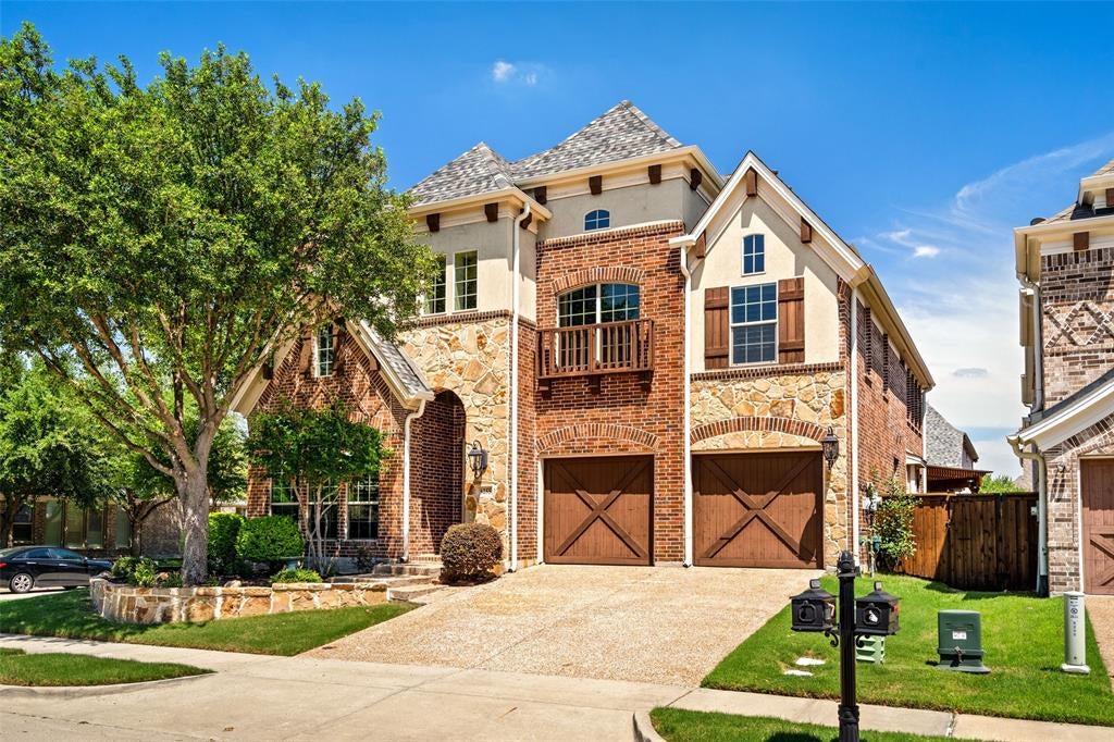 8255 Lindsay Gdns, The Colony, TX 75056 photo