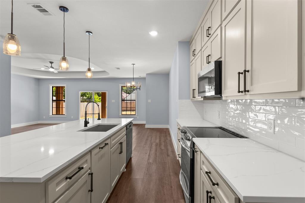 2618 Seevers Ave, Dallas, TX 75216 photo