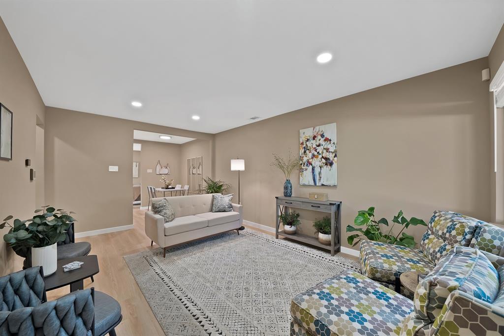 12135 Oberlin Dr, Dallas, TX 75243 photo