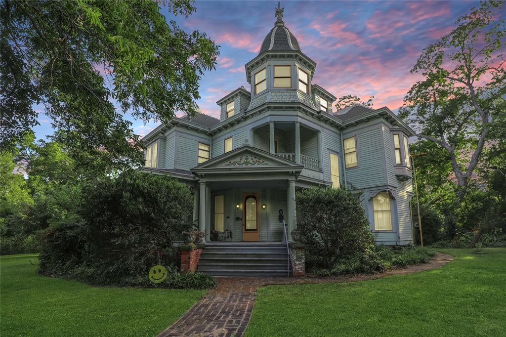 903 Parker St, Mckinney, TX 75069