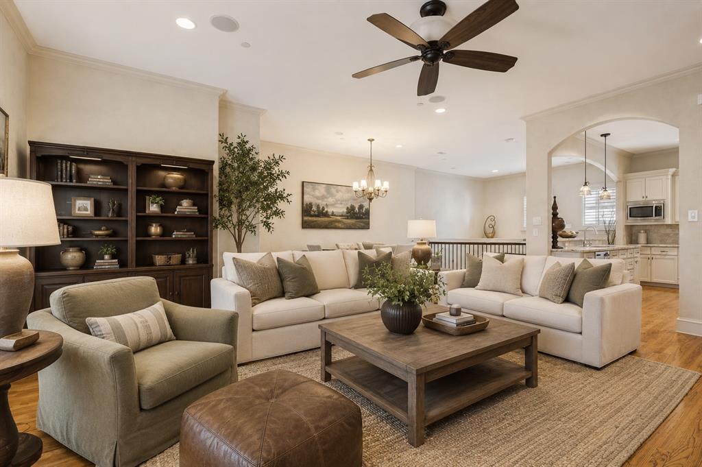 3907 Cole Ave, Dallas, TX 75204
