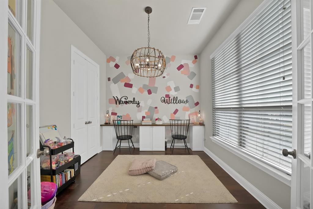 1000 Merion Dr, Fort Worth, TX 76028 photo