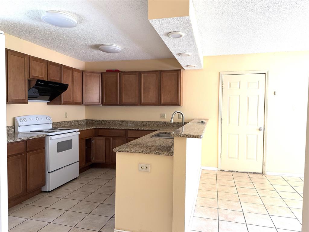 653 Thompson Dr, Coppell, TX 75019 photo