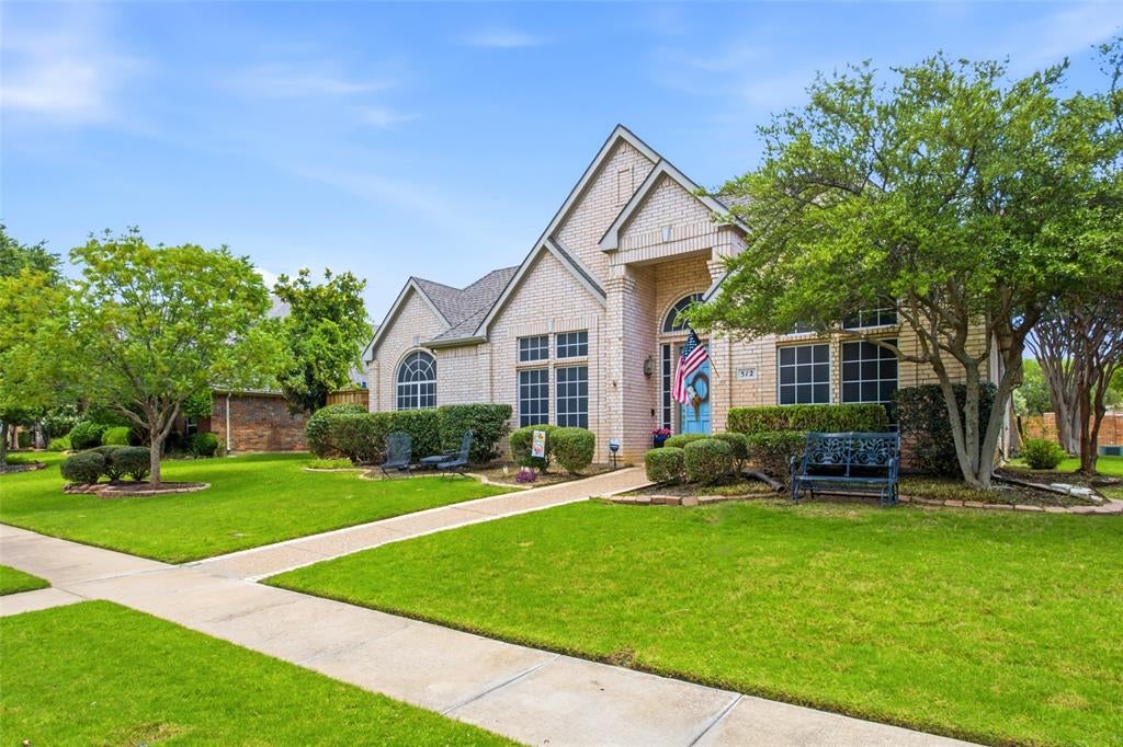 512 Wellington Rd, Coppell, TX 75019 photo