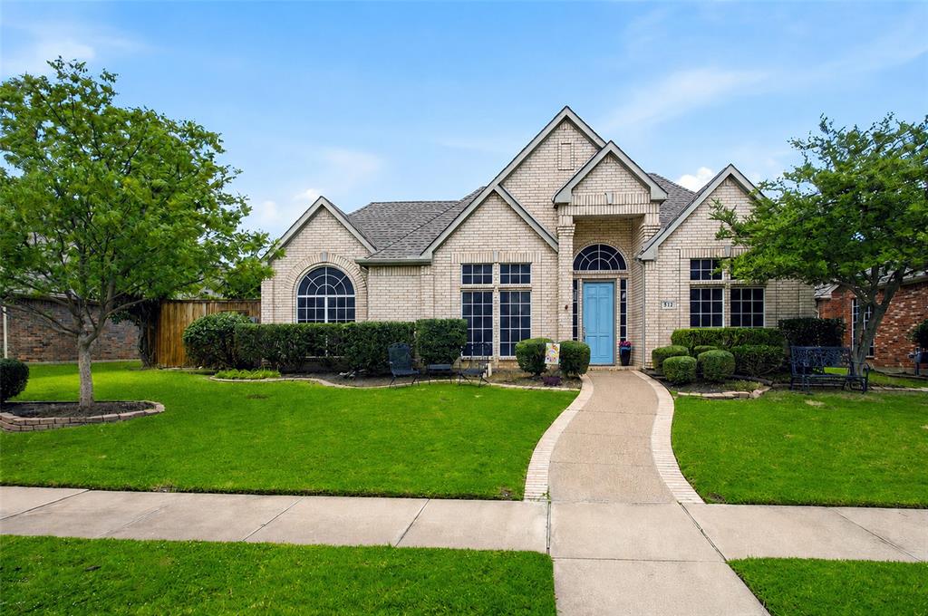 512 Wellington Rd, Coppell, TX 75019 photo