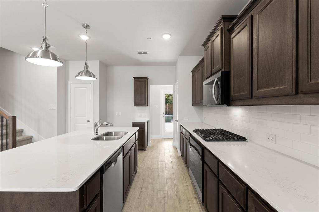 1983 Gentle Oak Trl, Corinth, TX 76210 photo